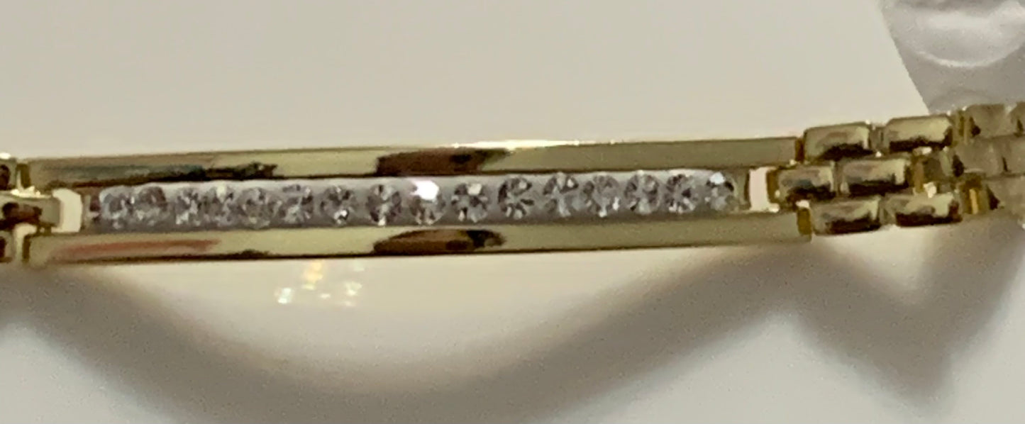 Bracelet 7” Gold Plated 14k with Crystals Beads in the Middle