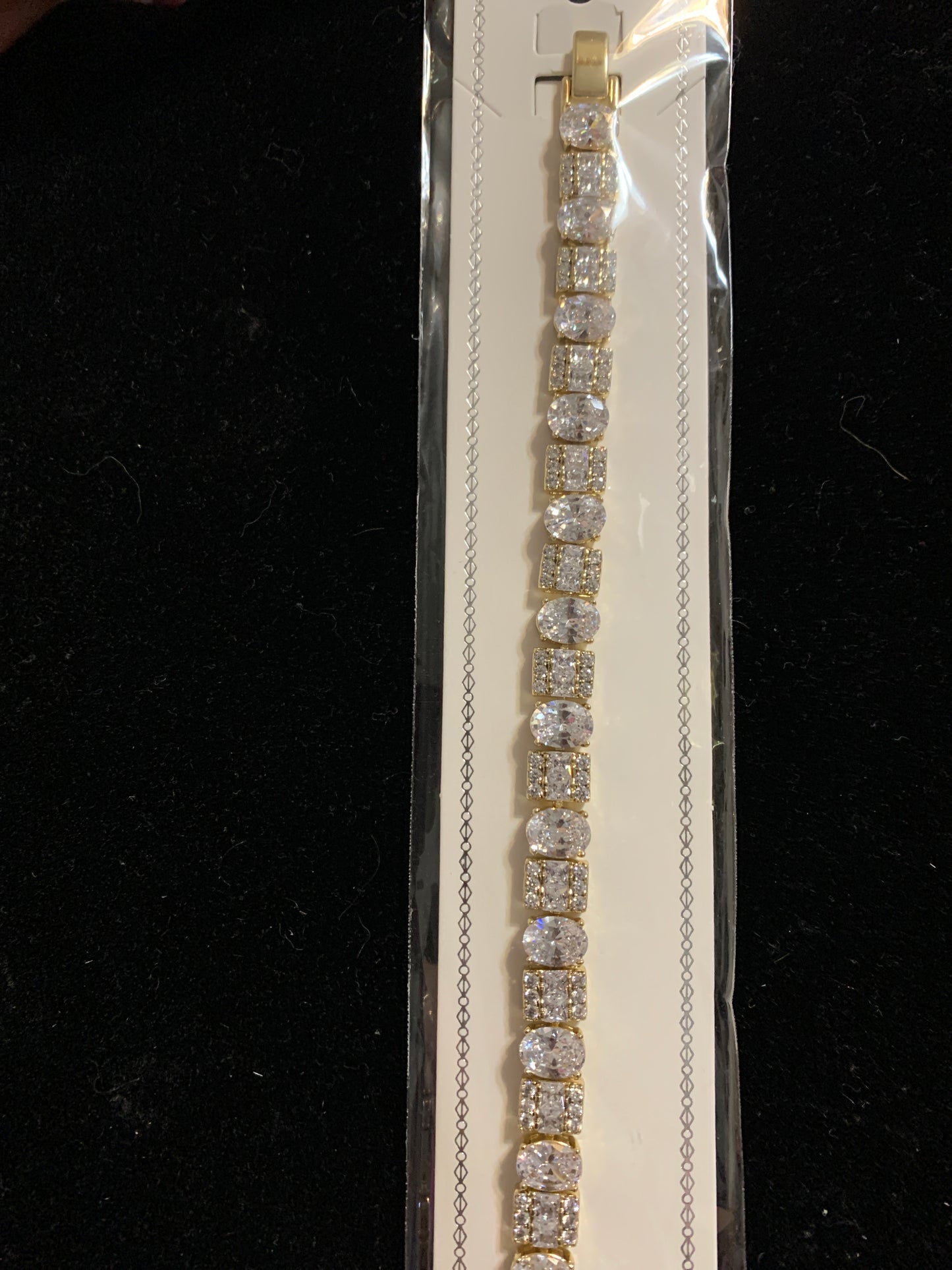 Bracelet Crystal Beads Gold Plated 7”