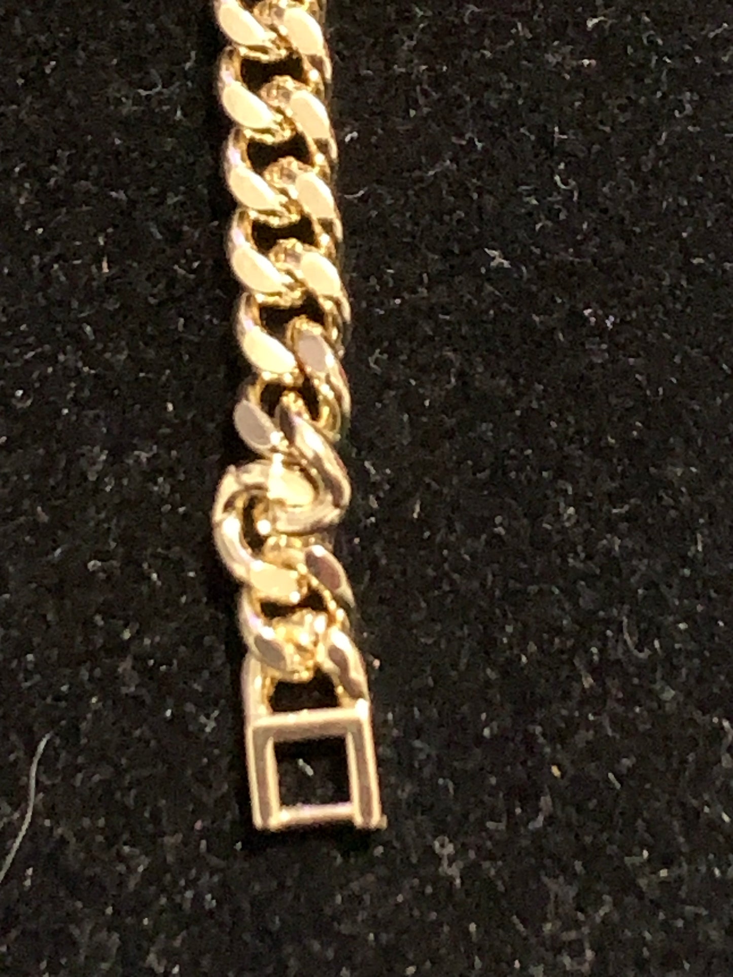 Bracelet San Judas 7” Gold Plated 14k with crystal beads