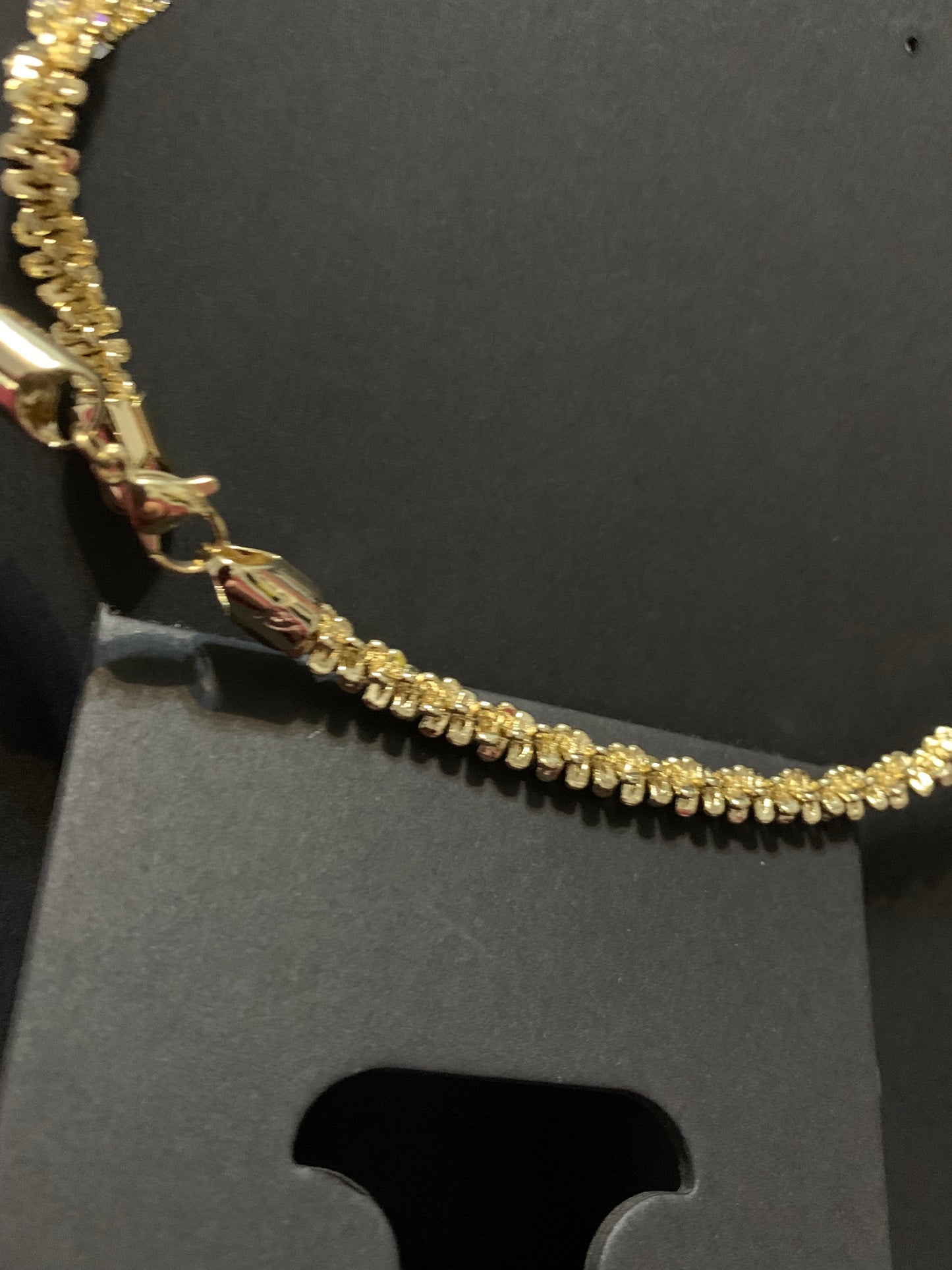 Set Necklace 18” and Bracelet 7” Gold Plated 14k